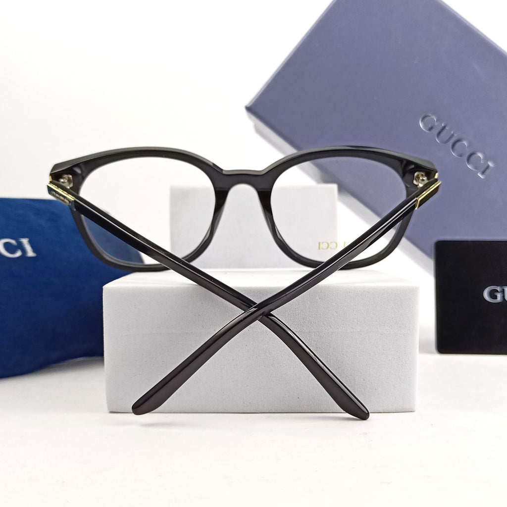 GUCCI EYEGLASS