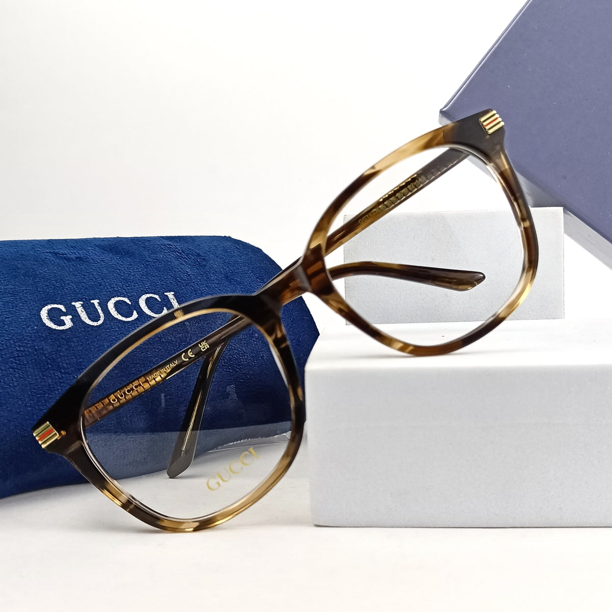 GUCCI EYEGLASS