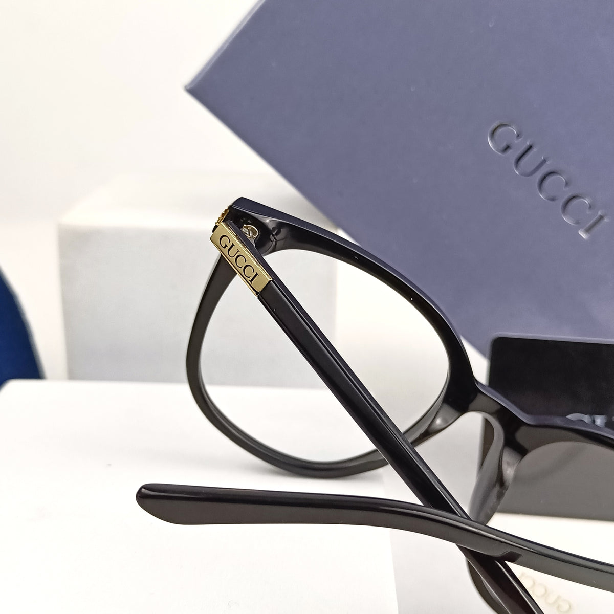GUCCI EYEGLASS