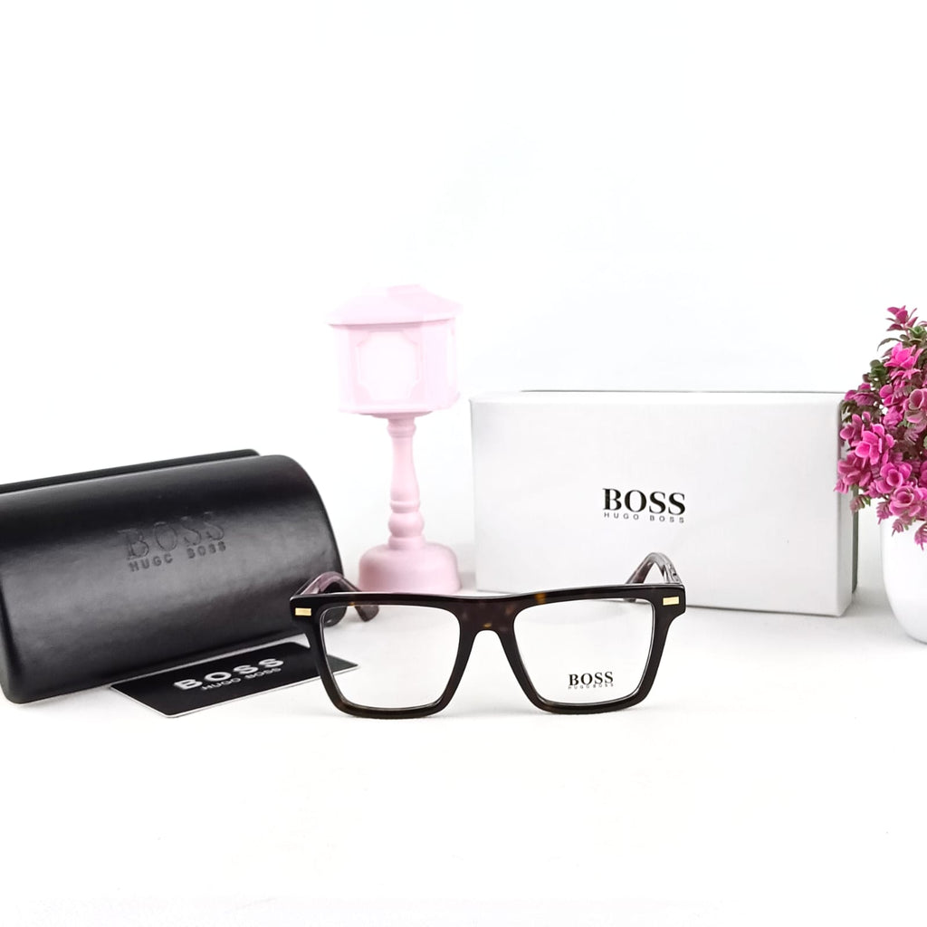 BOSS EYEGLASS