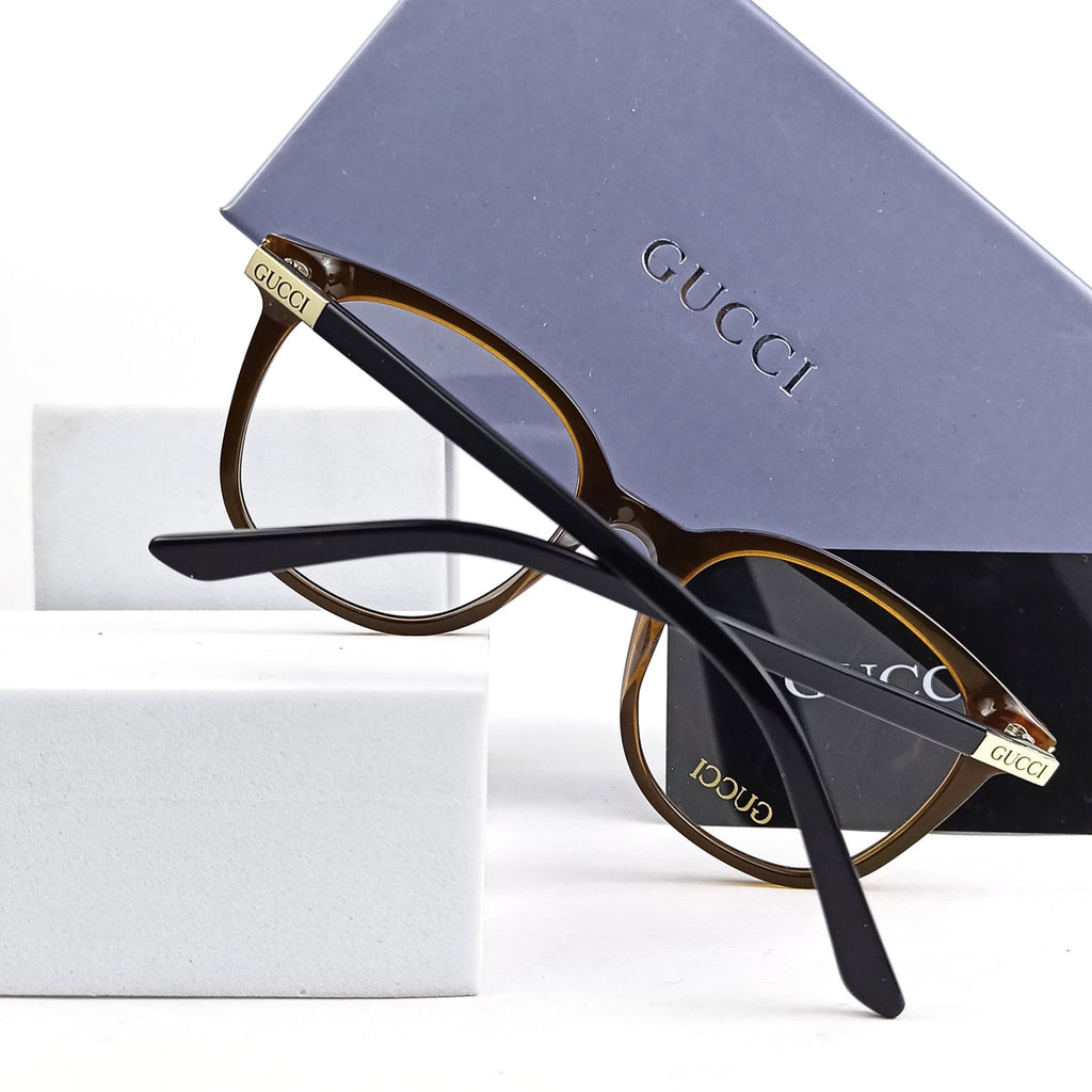 GUCCI EYEGLASS