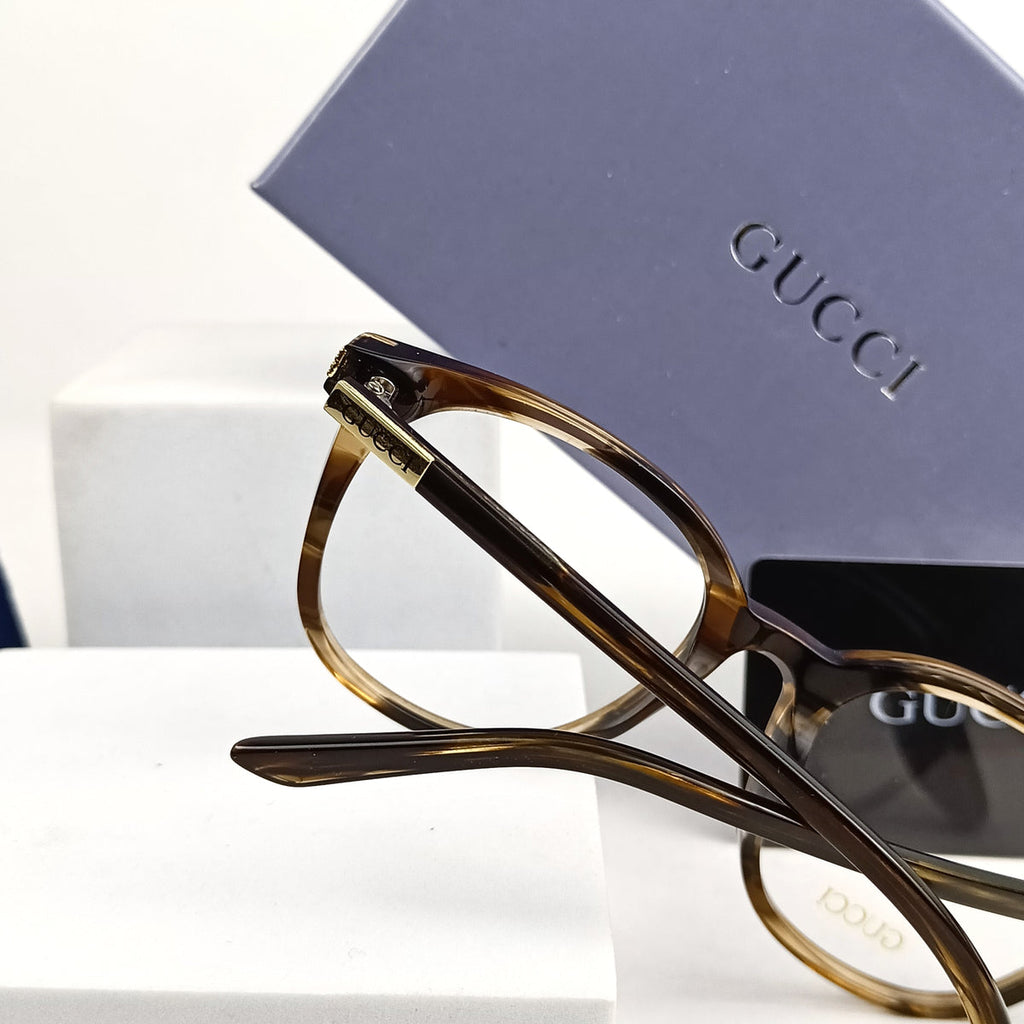 GUCCI EYEGLASS